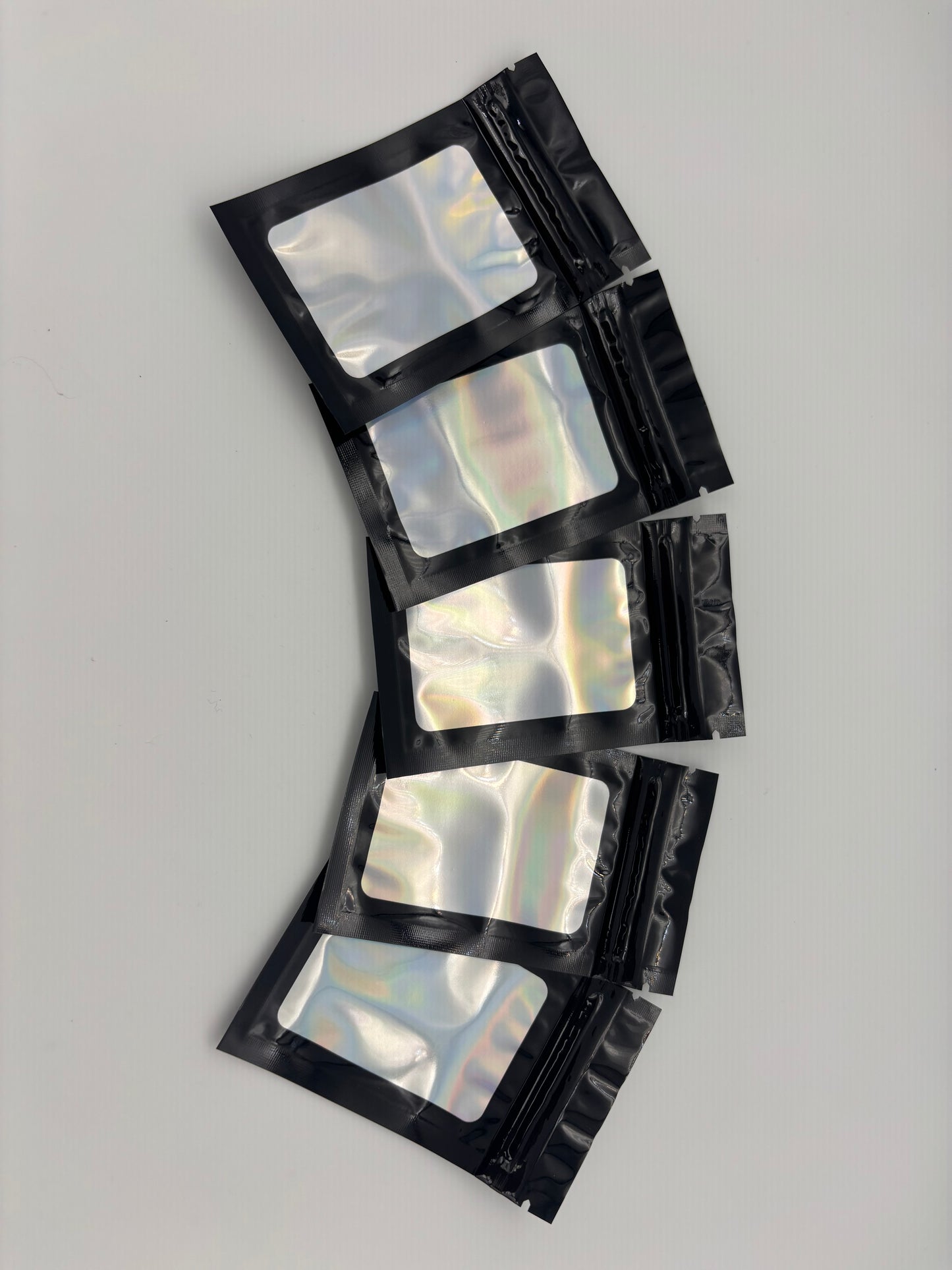 BM Selected Smell-Proof Zip Bags – Holo Window (10 Pack)